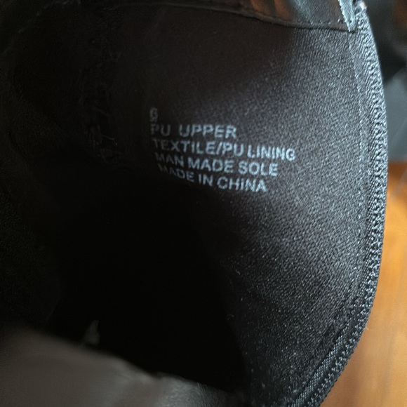 NWT Express cowboy booties - Picture 7 of 7